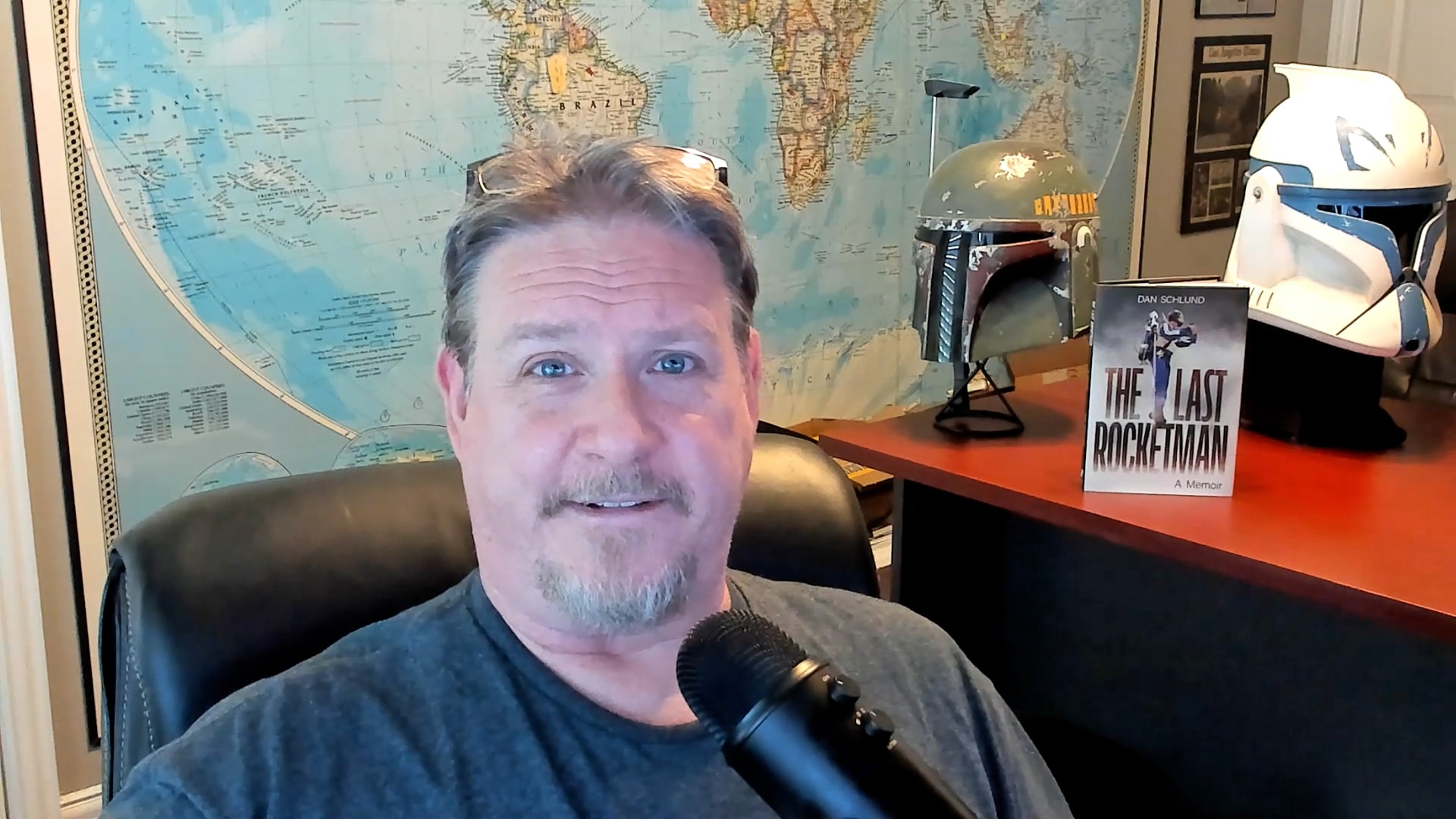 Dan Schlund in his studio